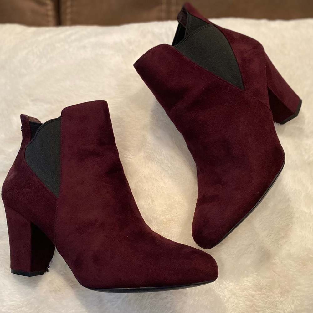 BCBGeneration booties worn only once maroon suede